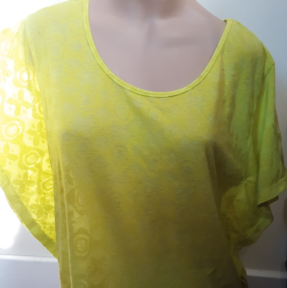 Lovely Versatile Top